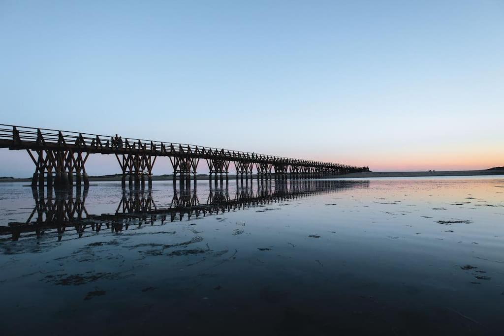 Tolles Ferienhaus Mit Sonnenterrasse Direkt Am Meer อิสลา กริสตินา ภายนอก รูปภาพ